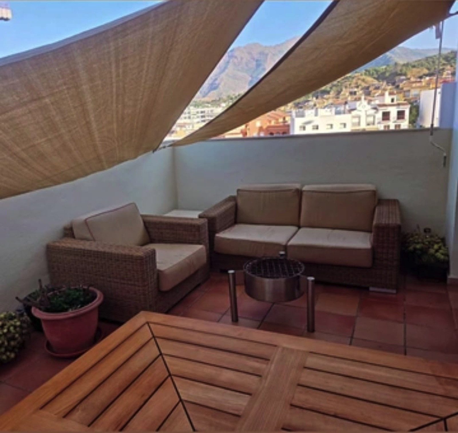 Villa in Estepona Town · Estepona