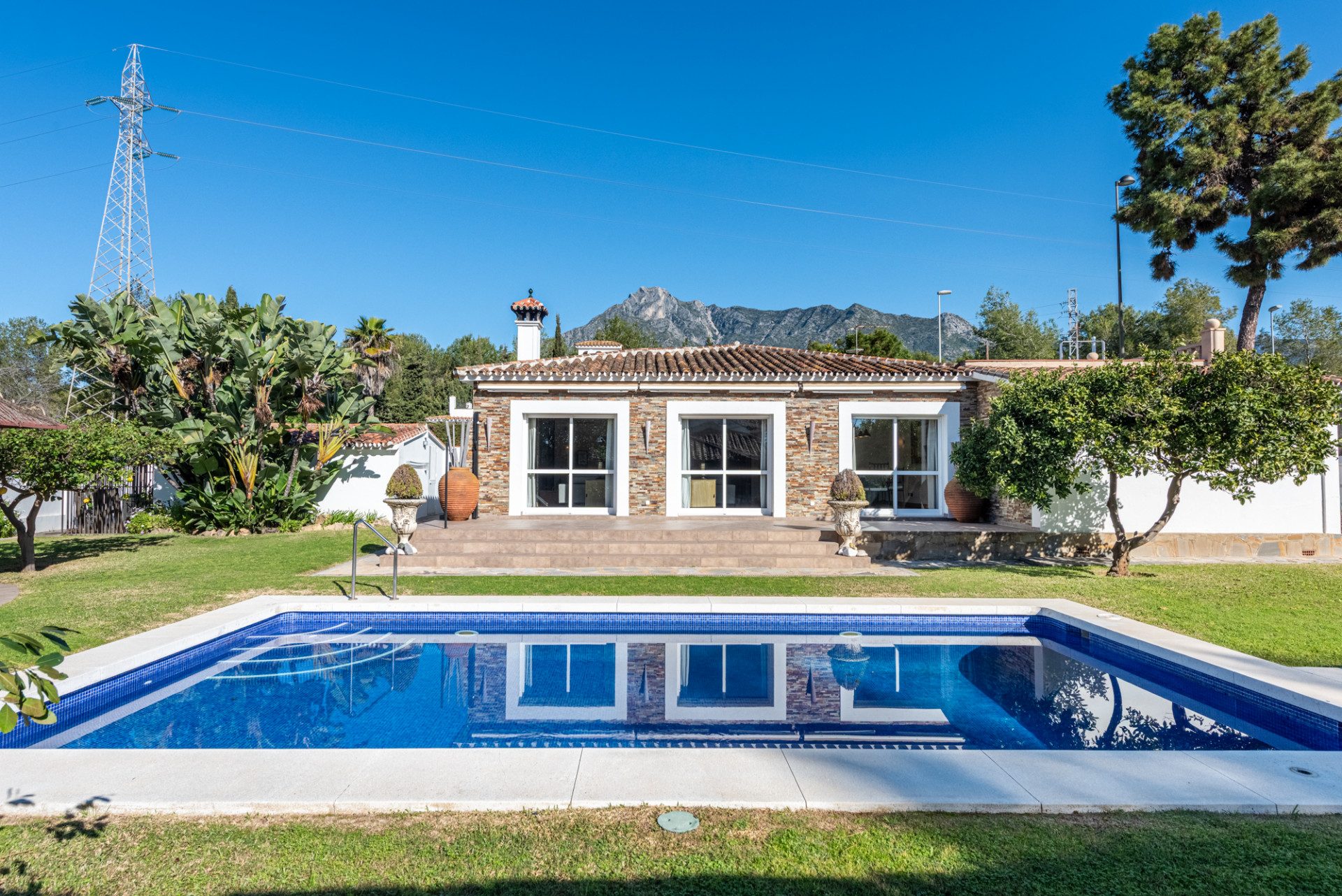Villa in Marbella Golden Mile · Golden Mile