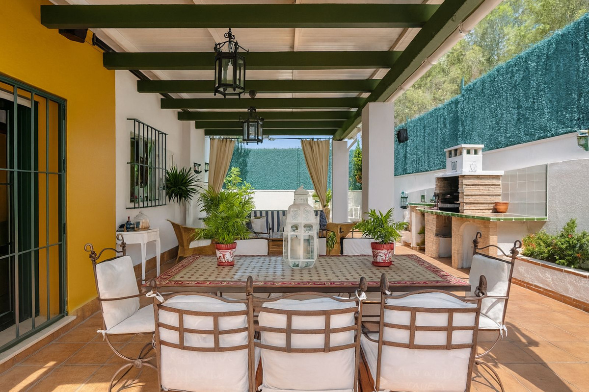 ground_floor_apartment · Estepona