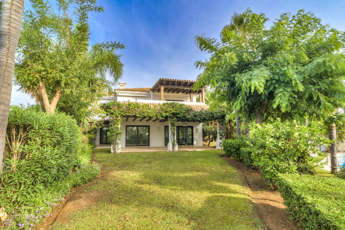 villa · Marbella