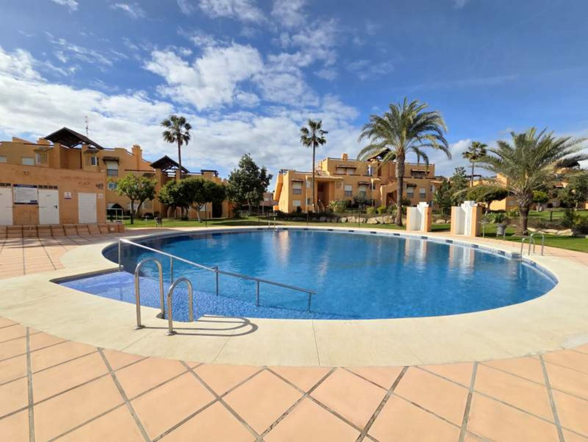 ground_floor_apartment · Casares