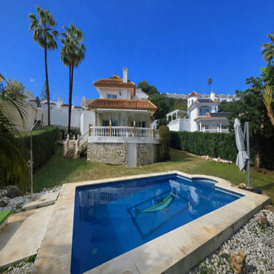villa · Mijas