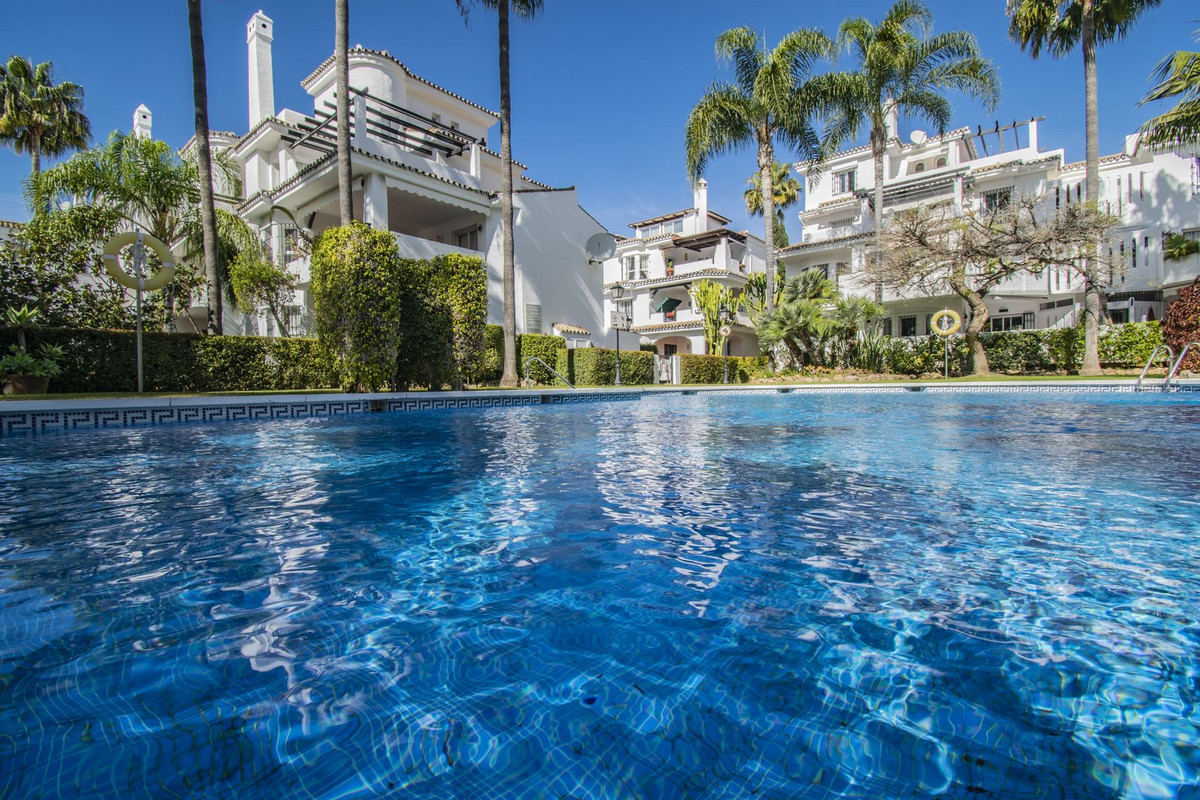 apartment · Marbella