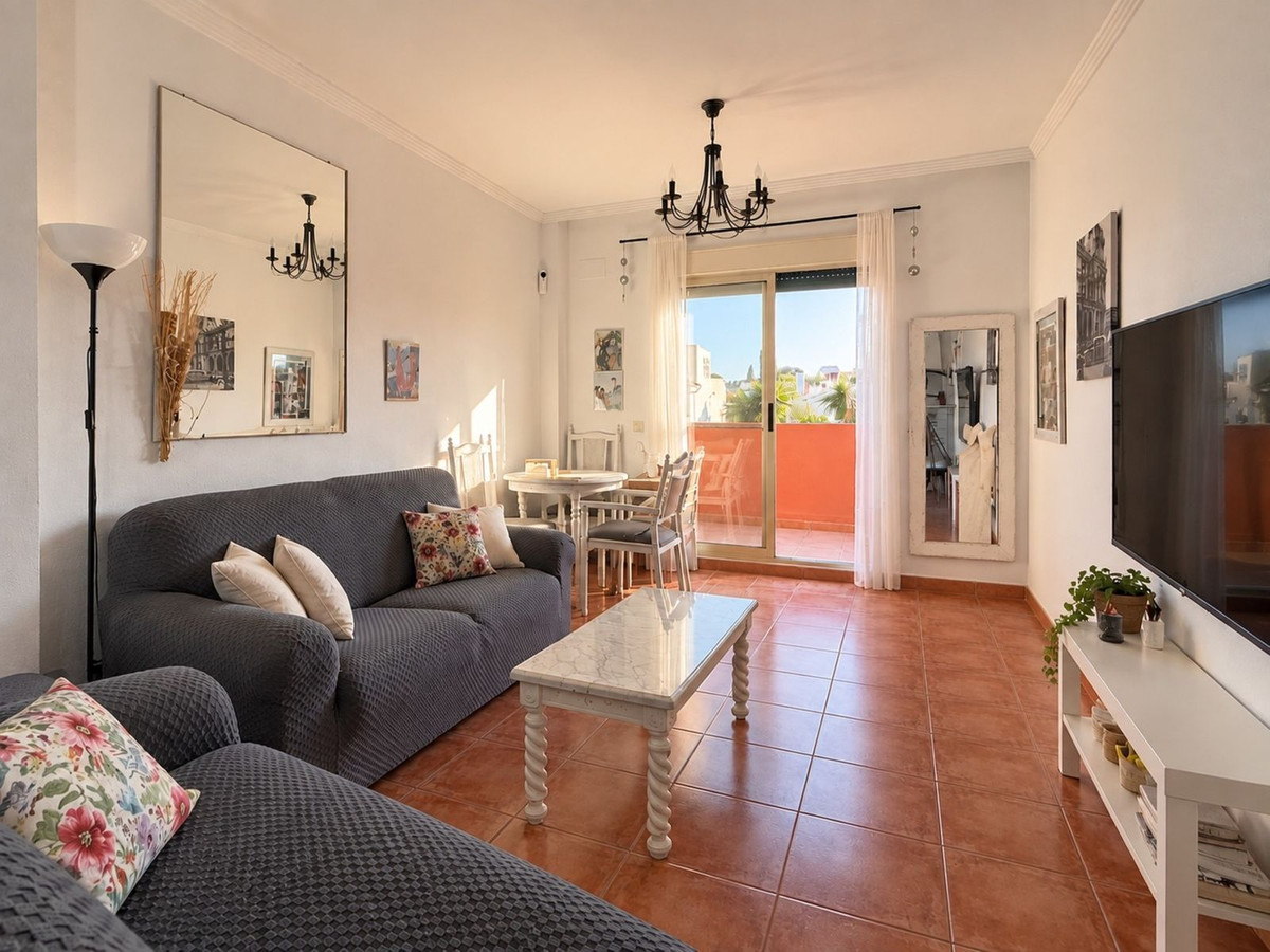apartment · Casares