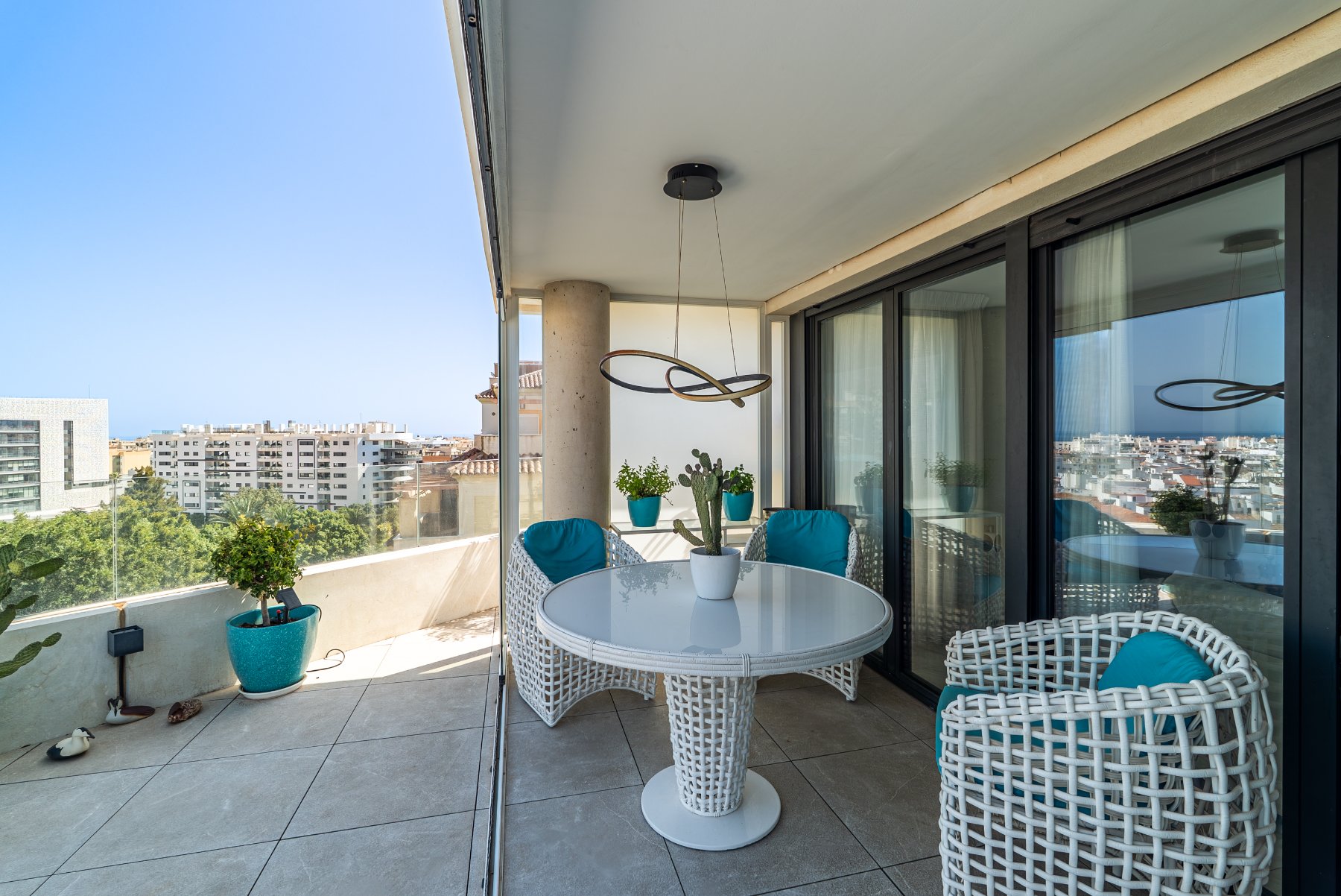 Penthouse Central Parque Estepona — frame 16