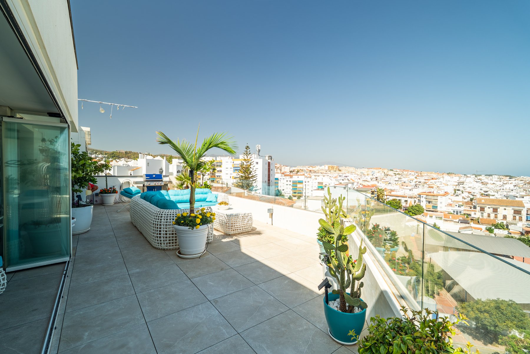Penthouse Central Parque Estepona — frame 18