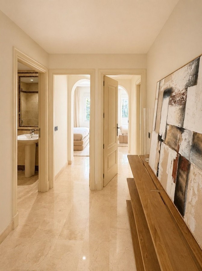 3-bedroom apartment in Sierra Blanca — frame 25